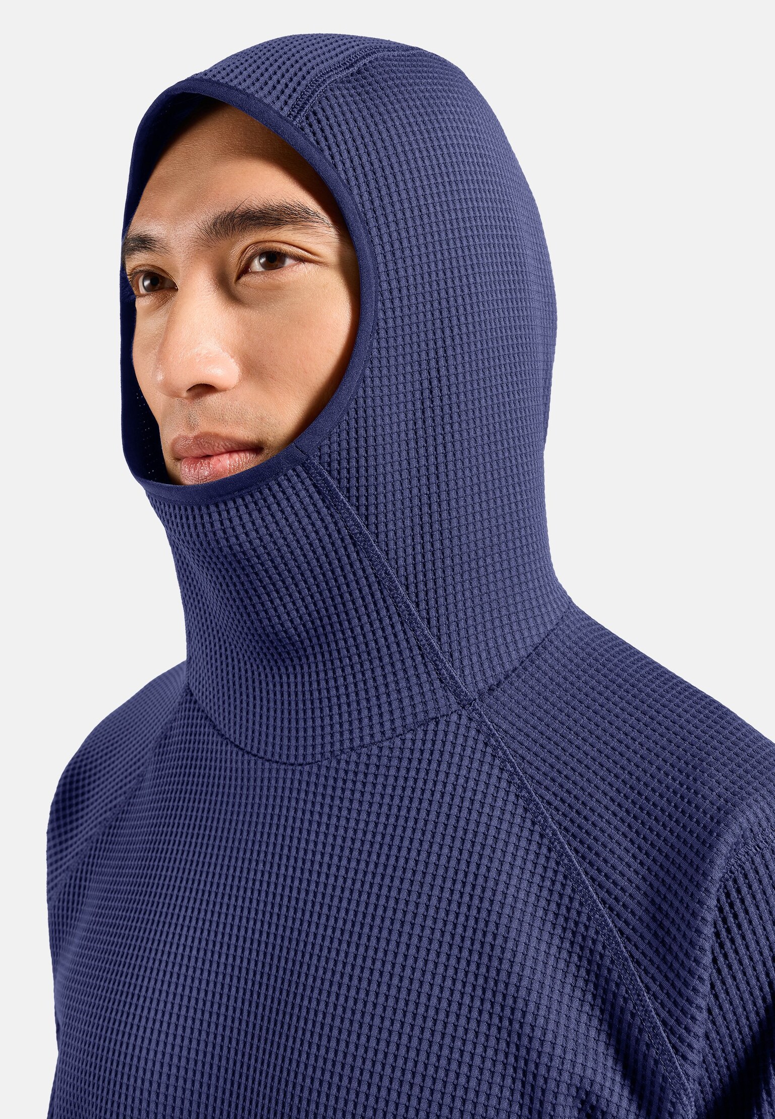 The Cubic hoody multisport mid layer