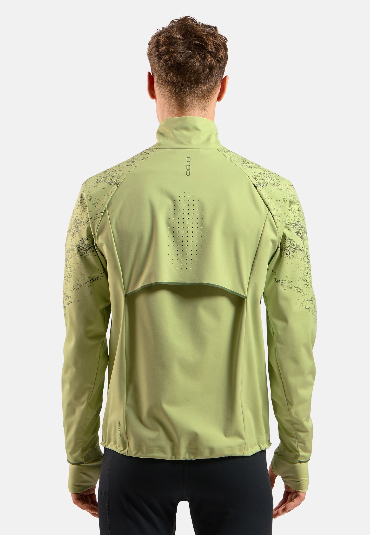 The Zeroweight Pro Warm reflective running jacket 2.0