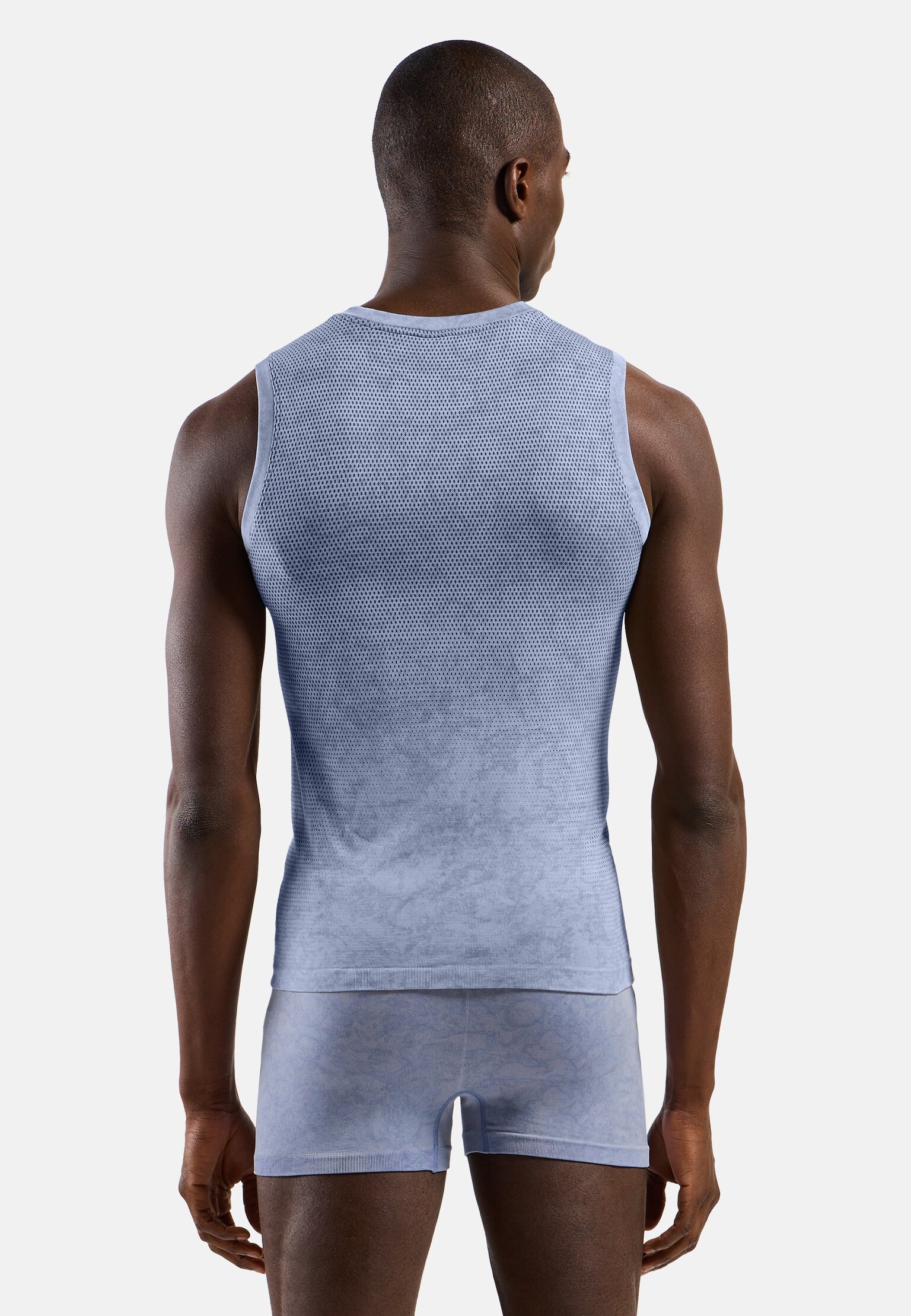 The Performance Light rain-dye sleeveless base layer