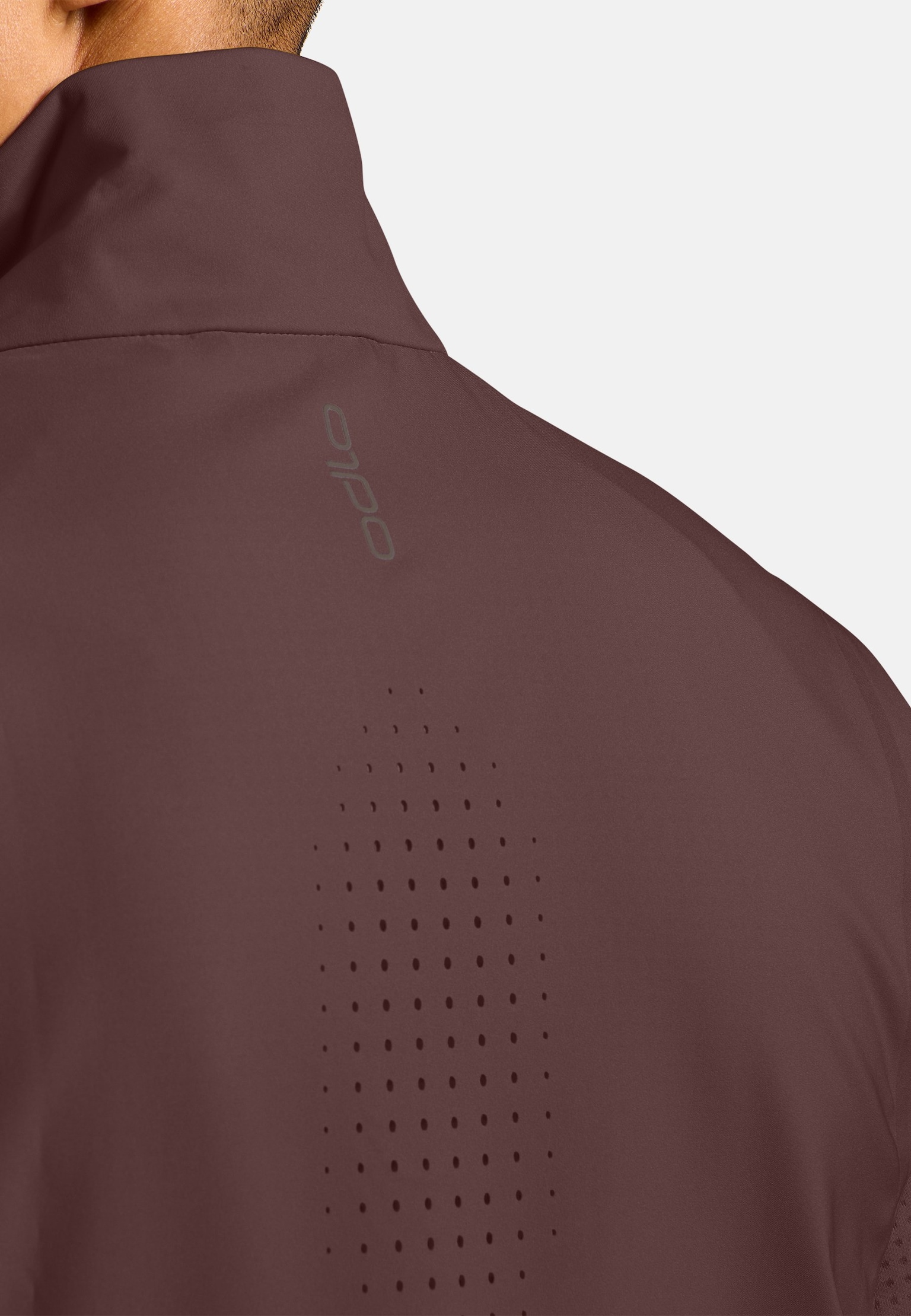 The Zeroweight Warm softshell running vest 2.0