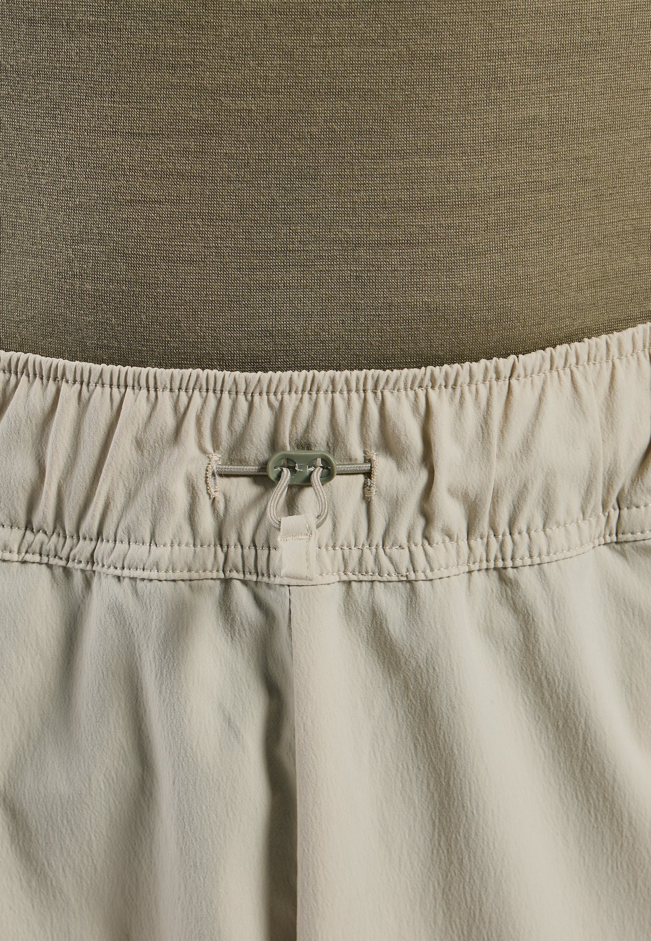Pantalon cargo Essential