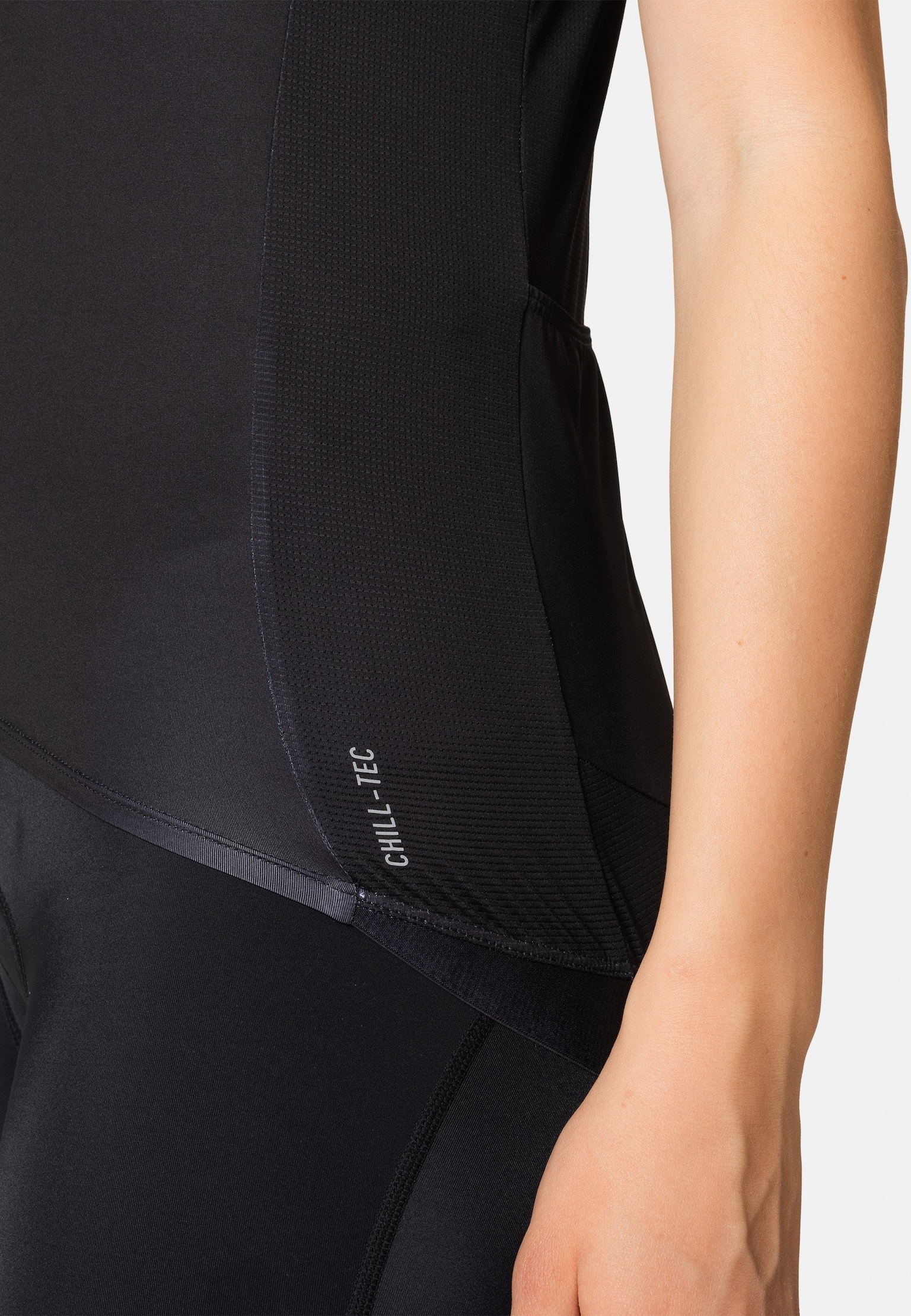 Zeroweight Chill-Tec Cycling T-Shirt Full-Zip