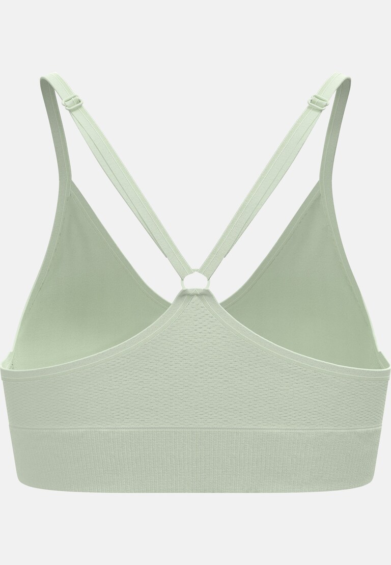 The Seamless soft-support sports bra
