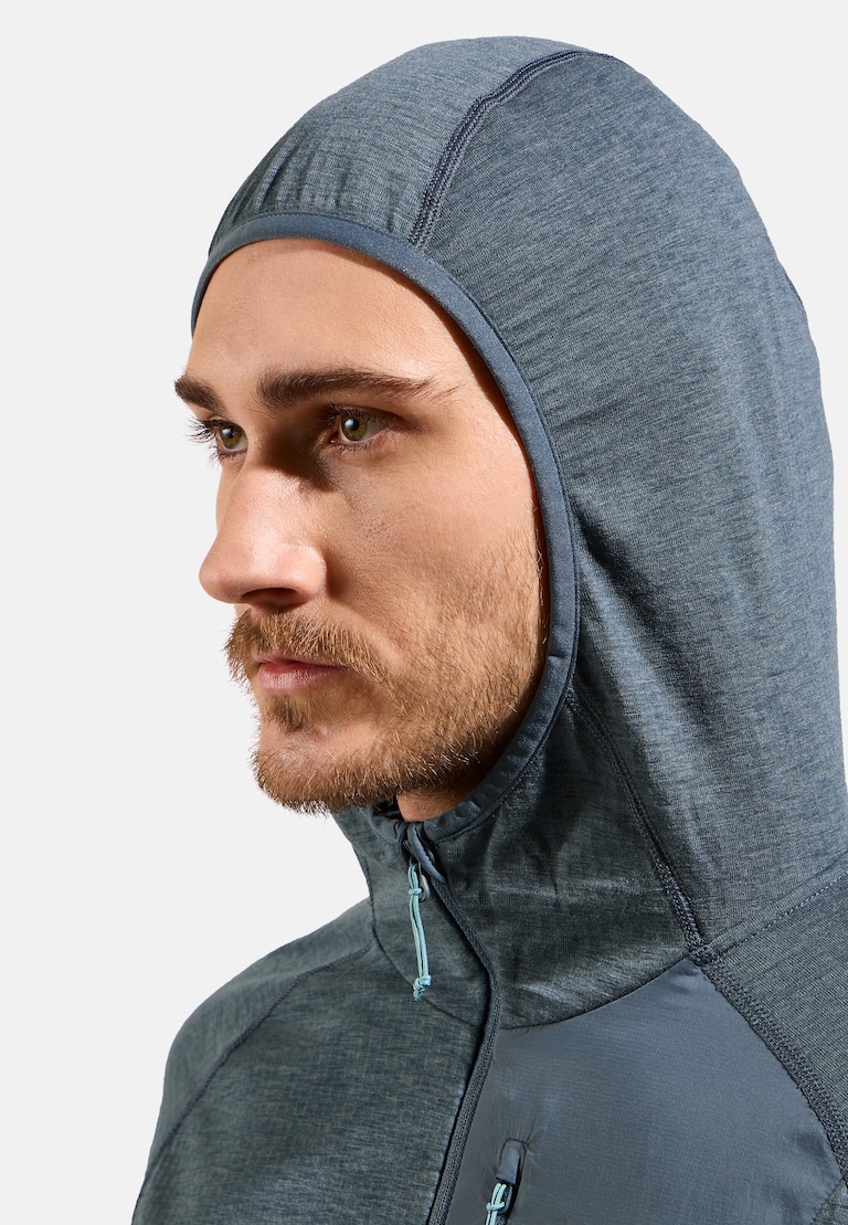The Ascent mid layer hooded zip