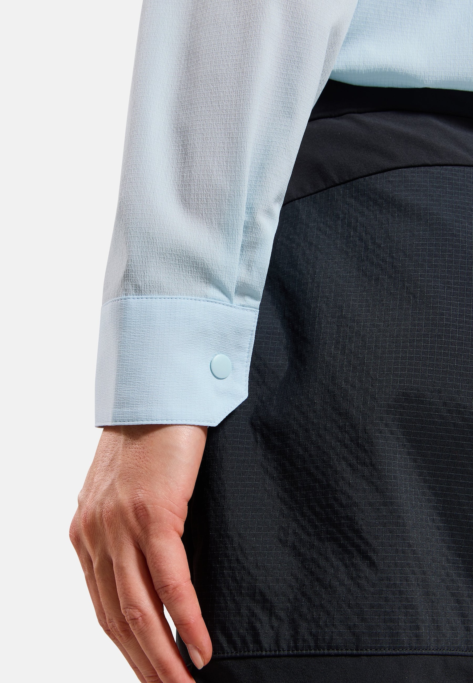 Essential Long-Sleeve Shirt