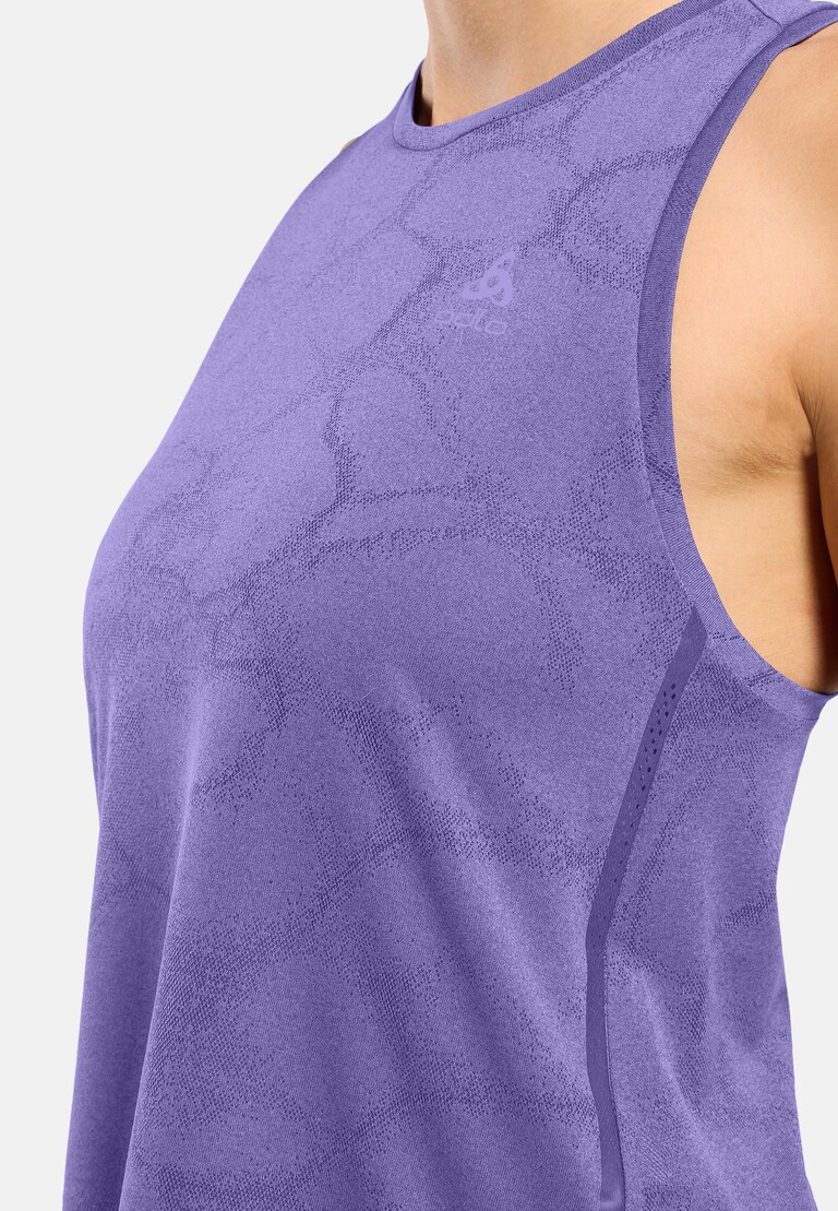 The Zeroweight engineered Chill-Tec running tank