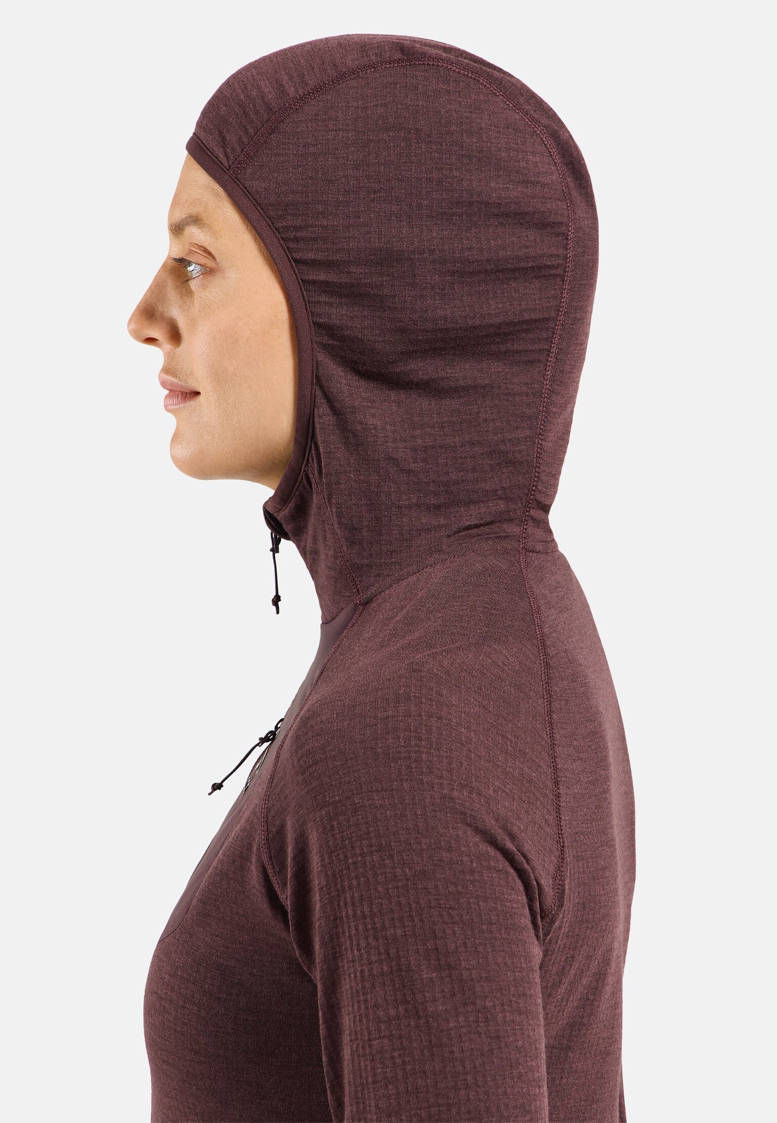 The Ascent mid layer hooded zip