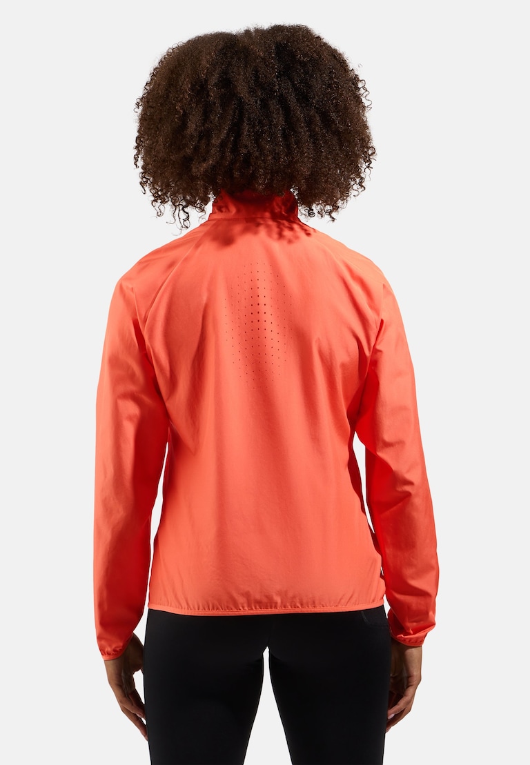 The Essentials Light running jacket