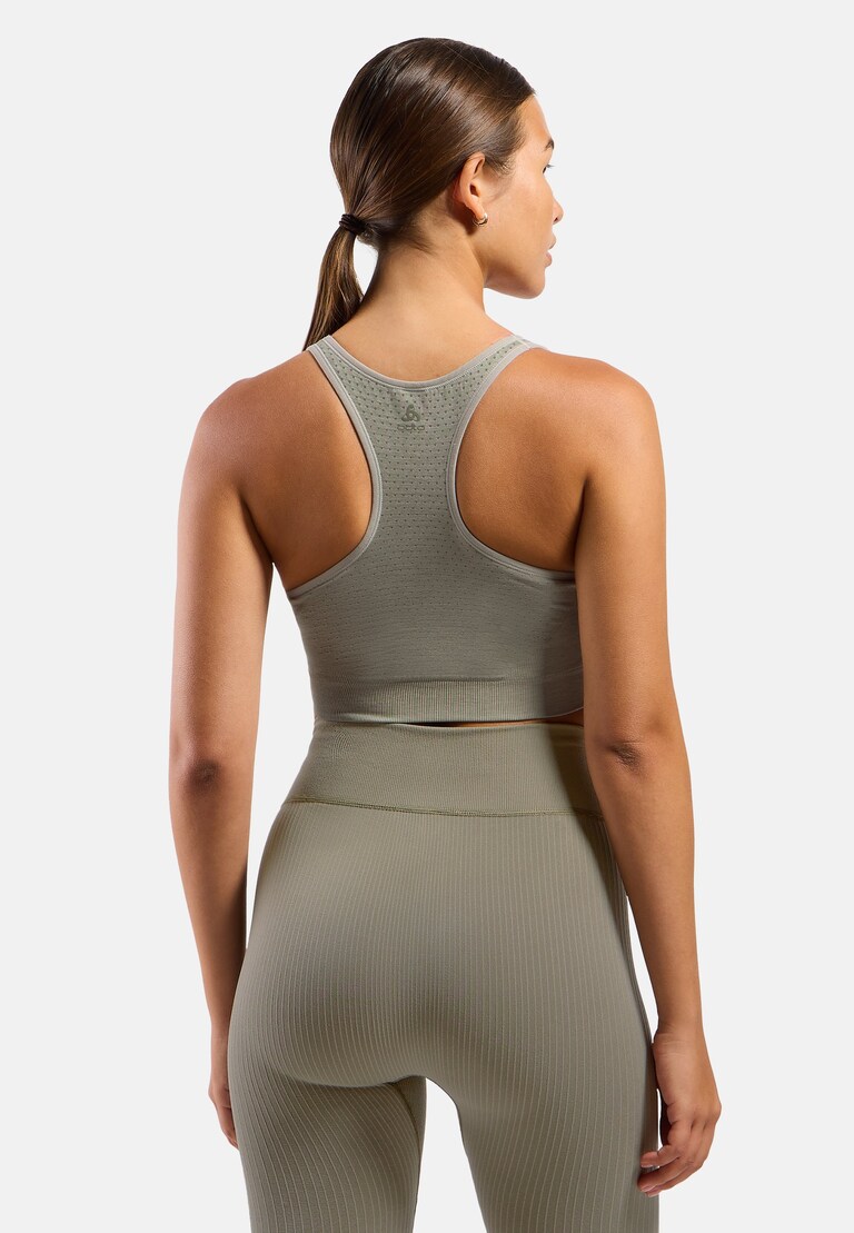 The Seamless medium-support sports bra
