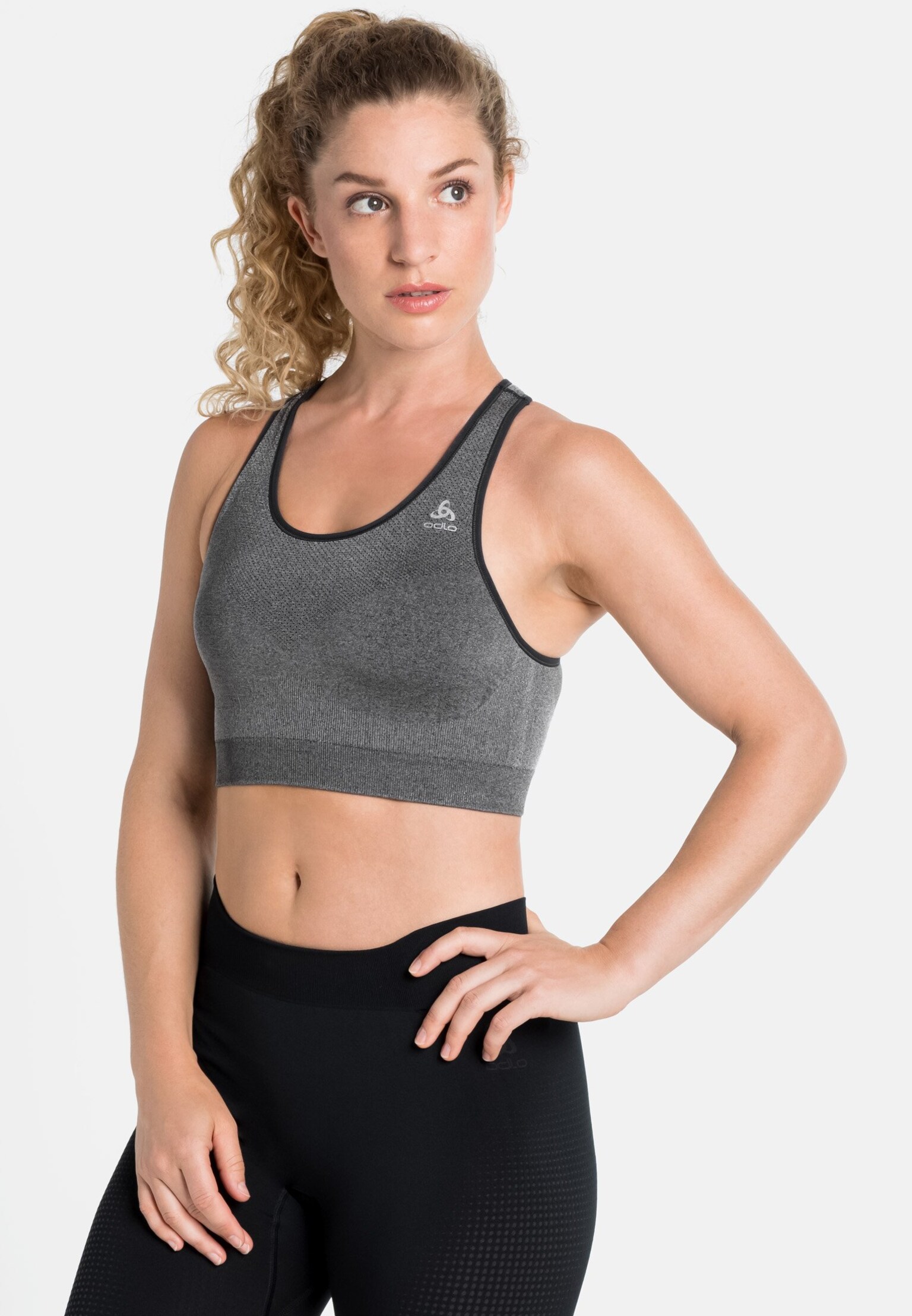 The Ceramicool Seamless Medium Sports Bra