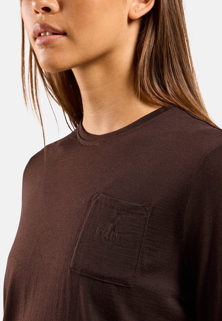 The Ascent merino 200 pocket long sleeve t-shirt