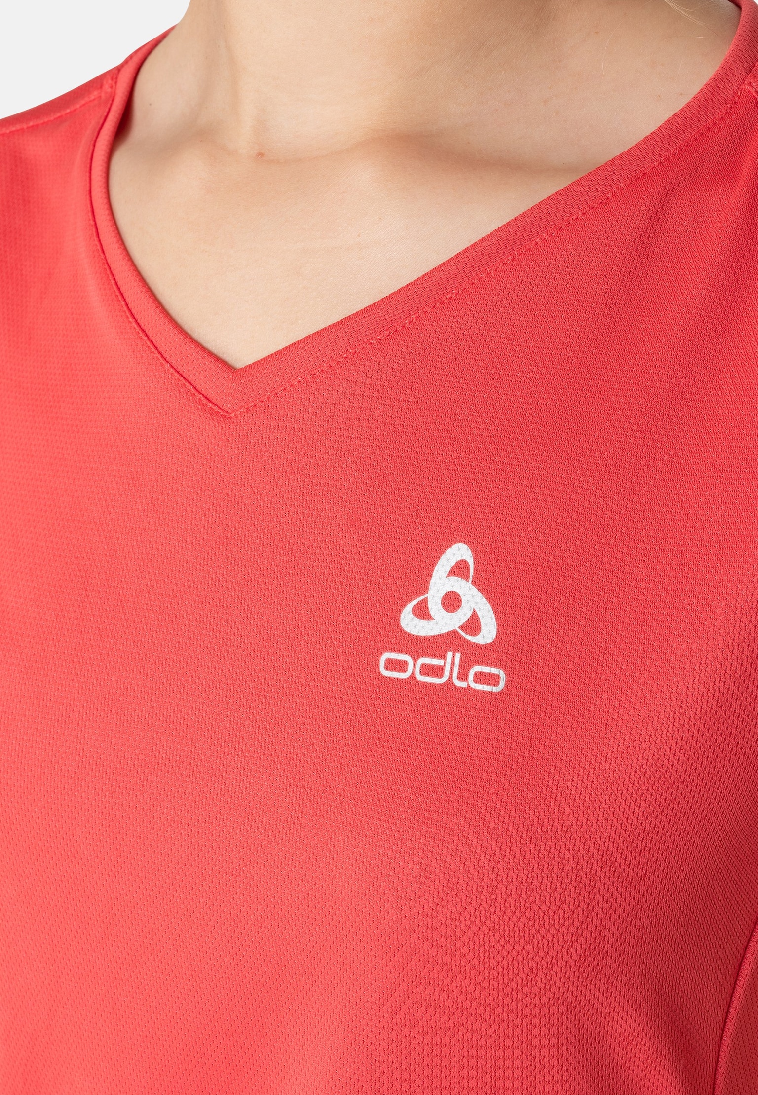 F-Dry T-shirt met V-hals