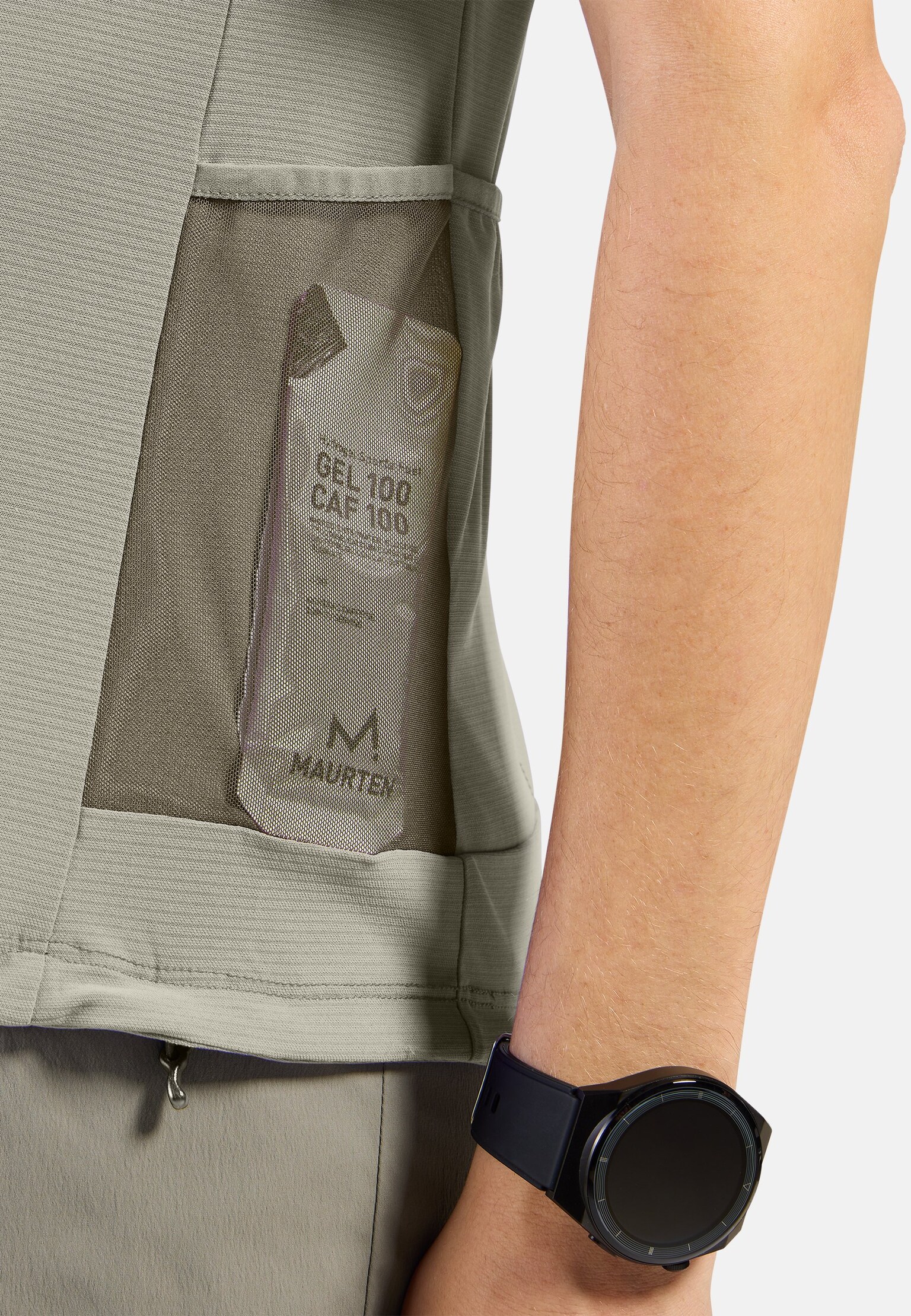 The Explorer Chill-Tec cargo t-shirt