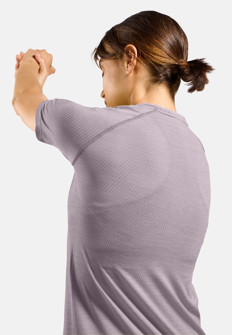 The Essentials seamless running t-shirt