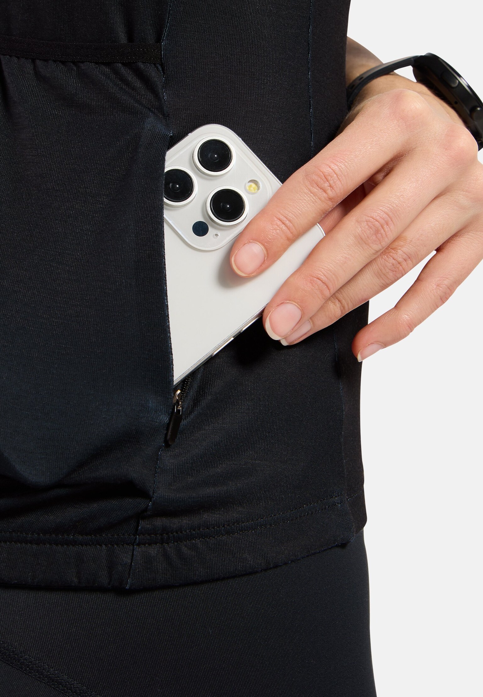 Essentials Radtrikot mit Reissverschluss