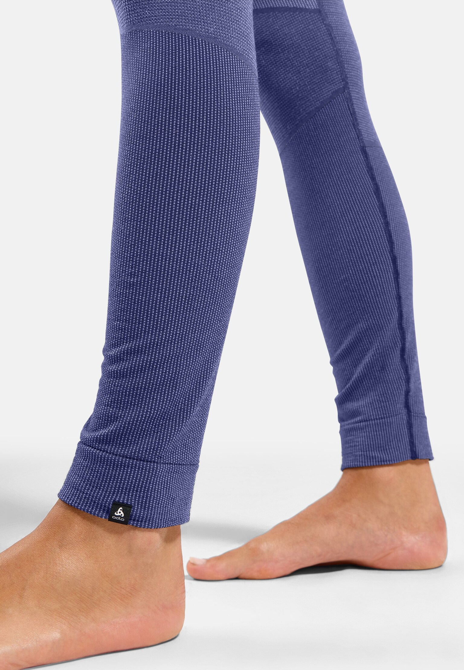 The Seamless Performance Wool full-length base layer bottoms