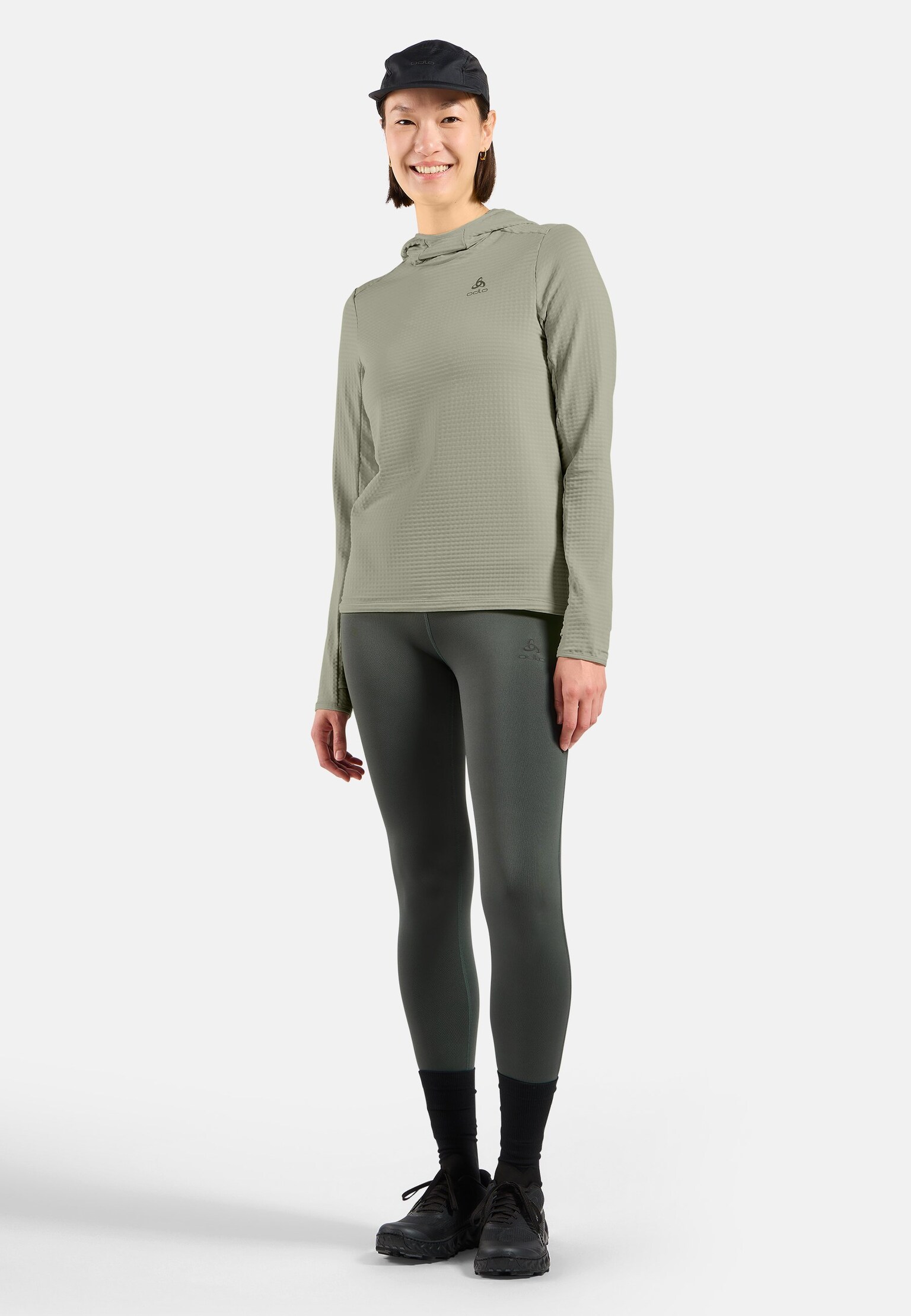 The Essentials Thermal hooded running mid layer