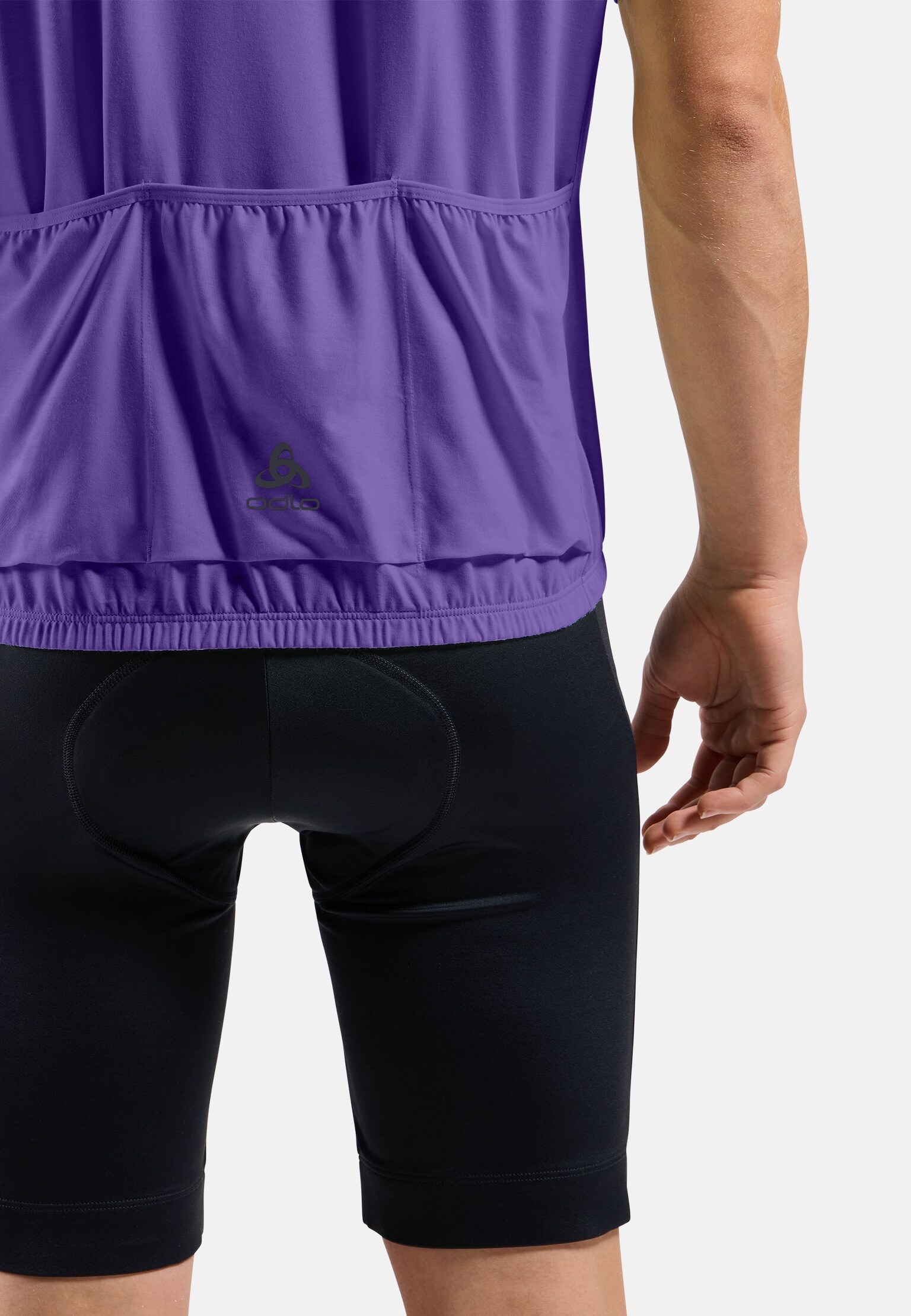 The Essentials half-zip cycling jersey