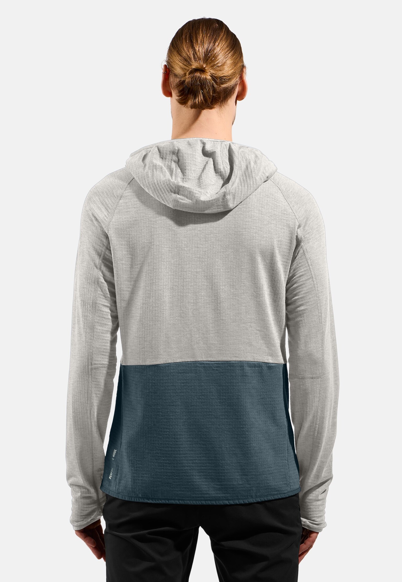 The Ascent mid layer hooded zip