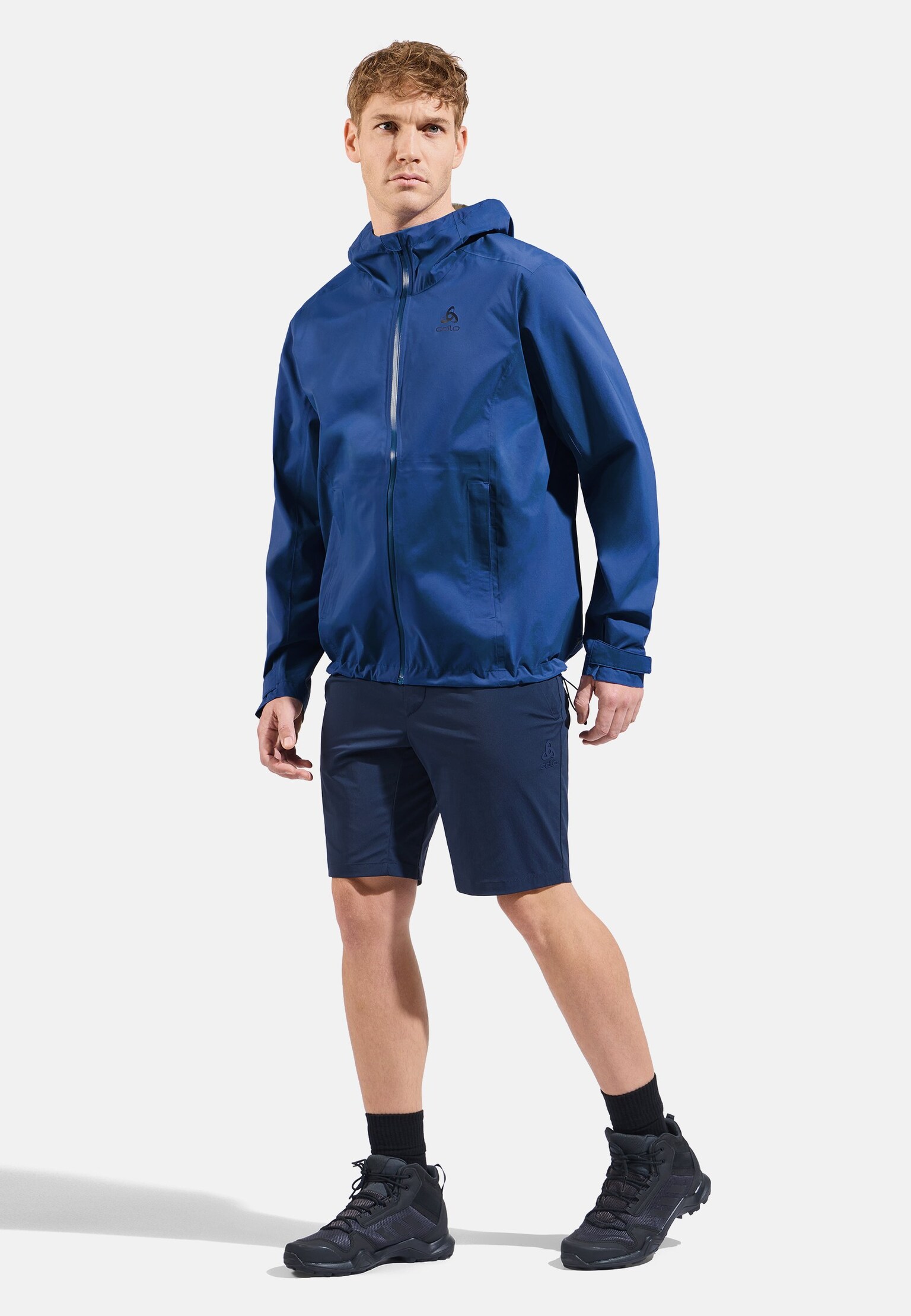 The men's Aegis 2.5L waterproof hardshell jacket