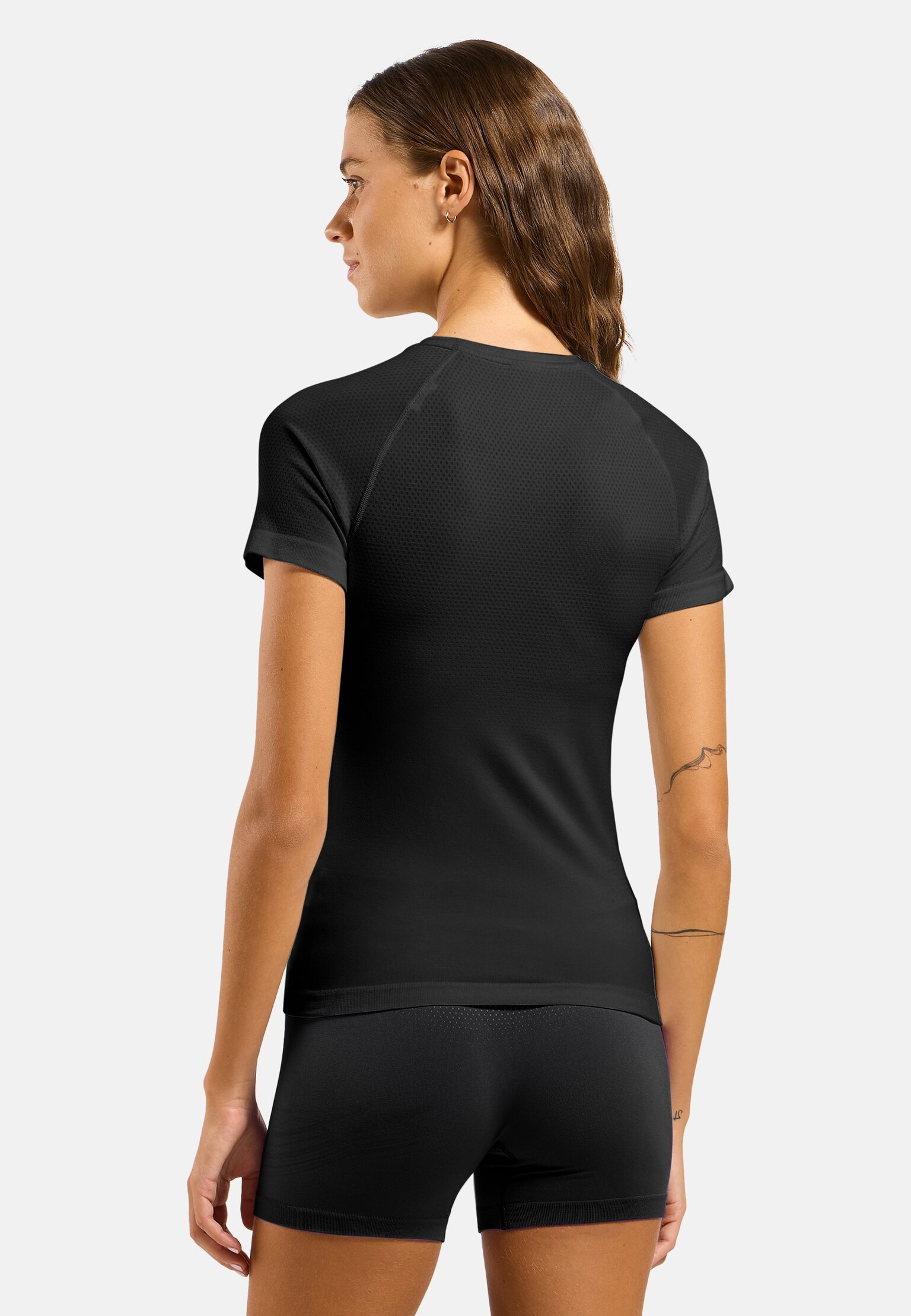 Performance Light Base Layer