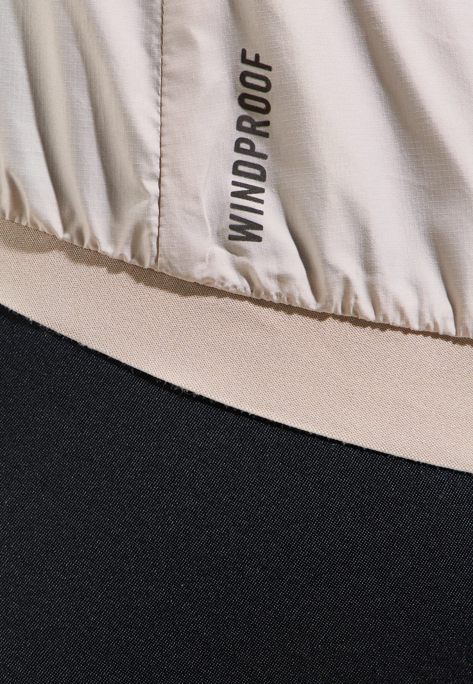 Essential Windproof Cycling Jacket