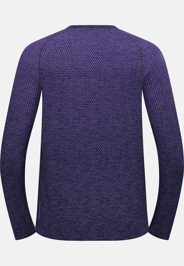 The Essentials seamless long sleeve running t-shirt in