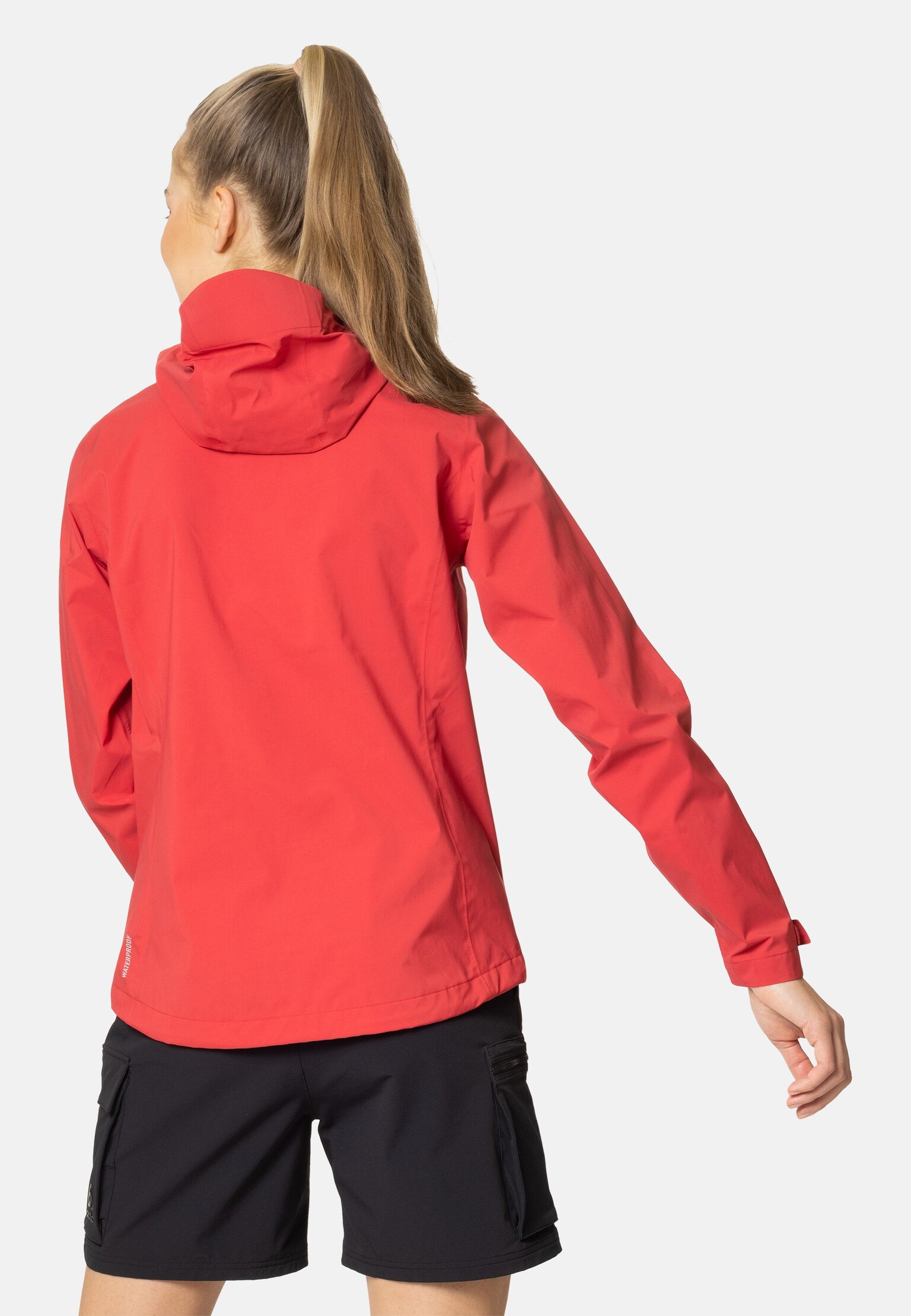The women's Aegis 2.5L waterproof hardshell jacket