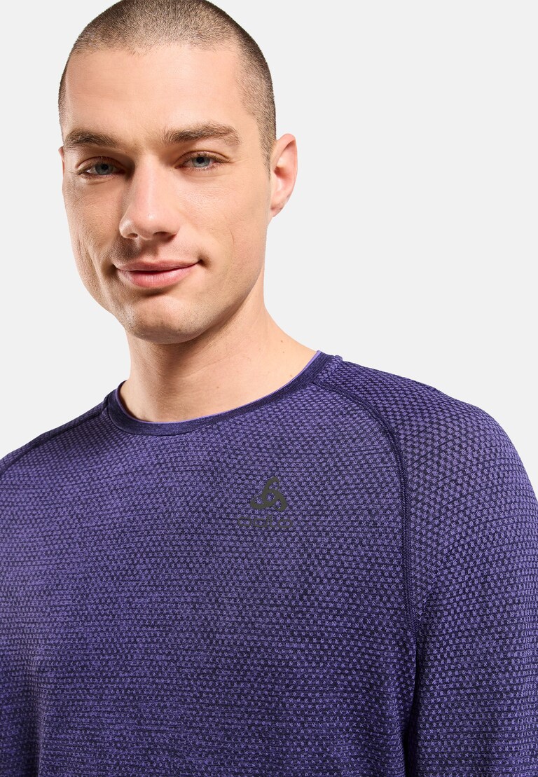 The Essentials seamless long sleeve running t-shirt
