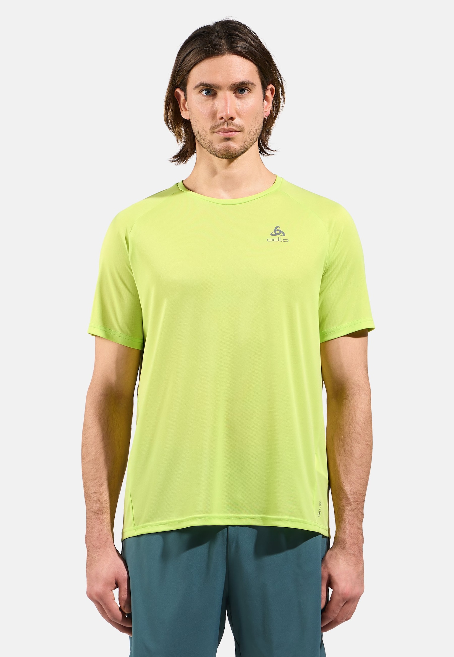 The men's Essentials Chill-Tec t-shirt