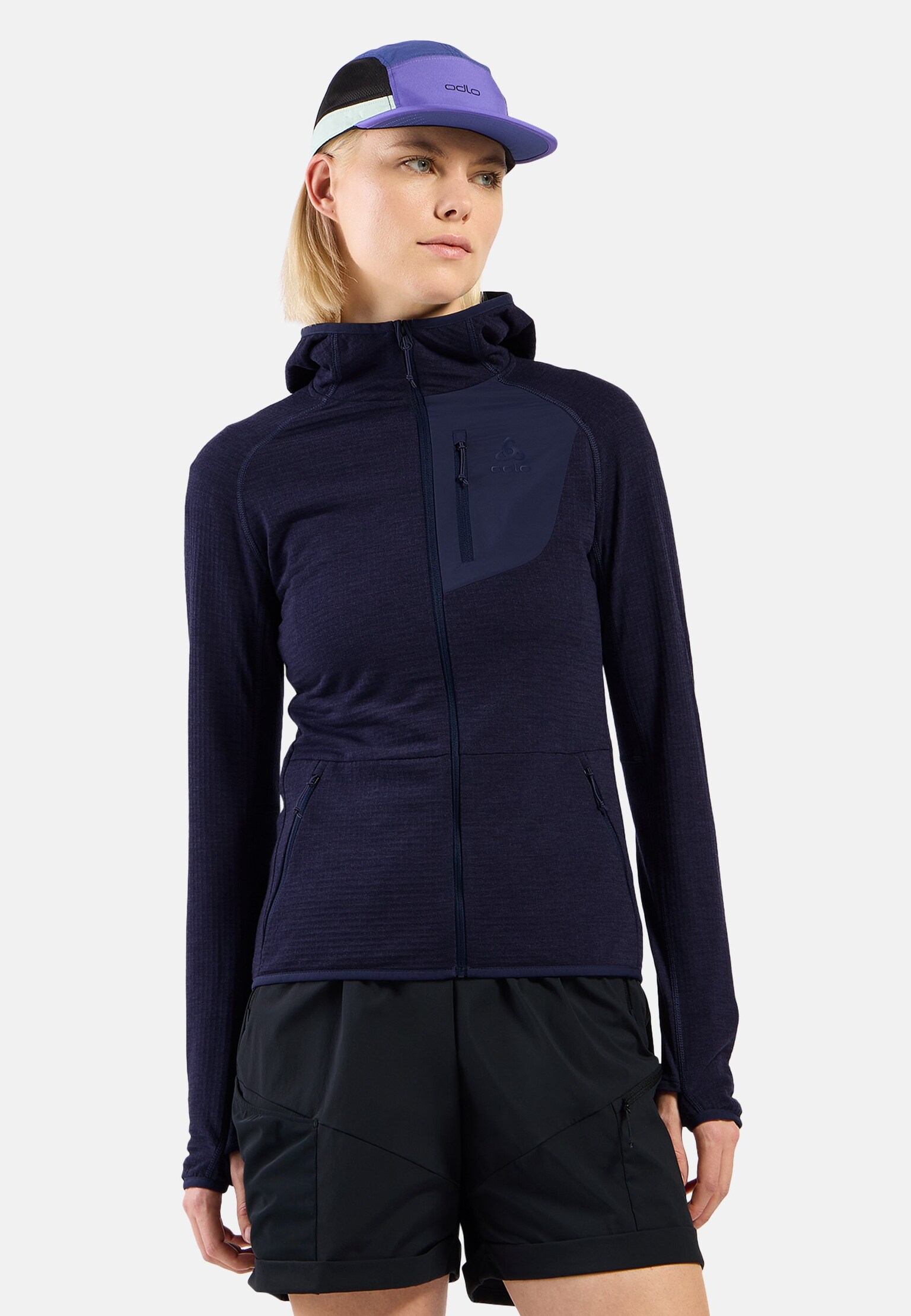 The Ascent mid layer hooded zip