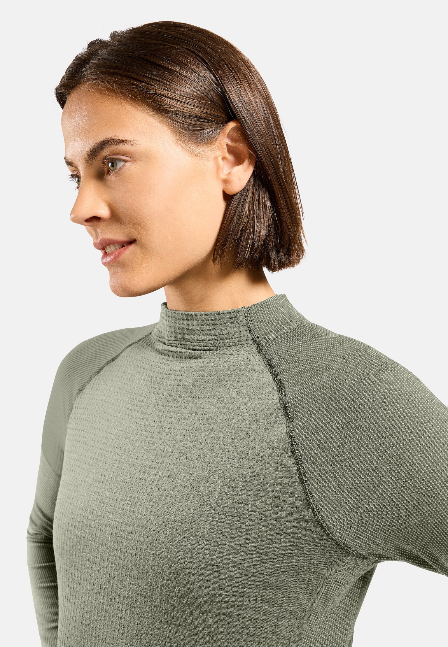 The Seamless Performance Wool crewneck base layer top