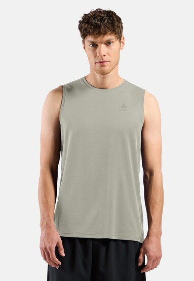 The men's Essentials base layer running singlet
