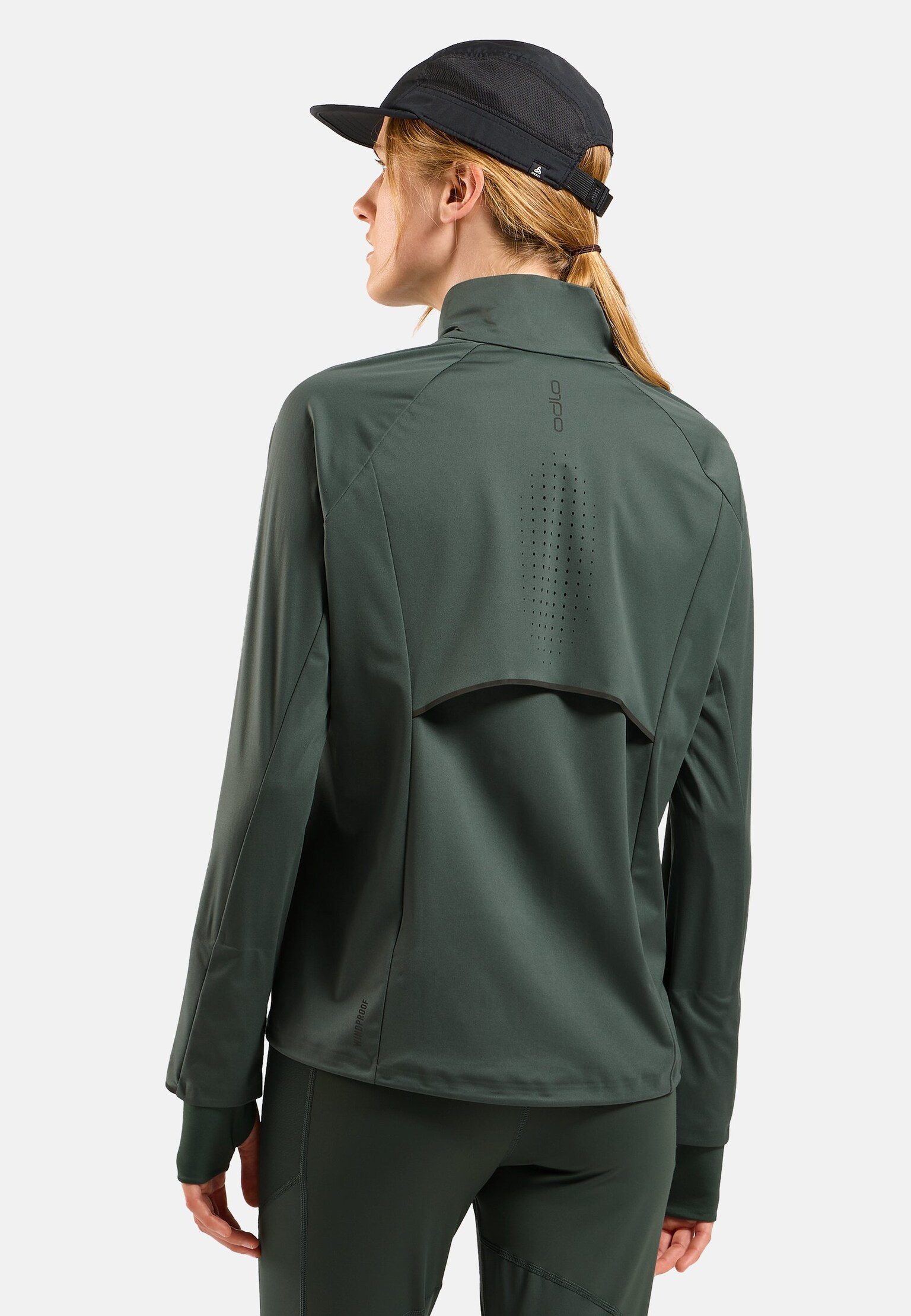The Zeroweight Pro Warm reflective running jacket 2.0