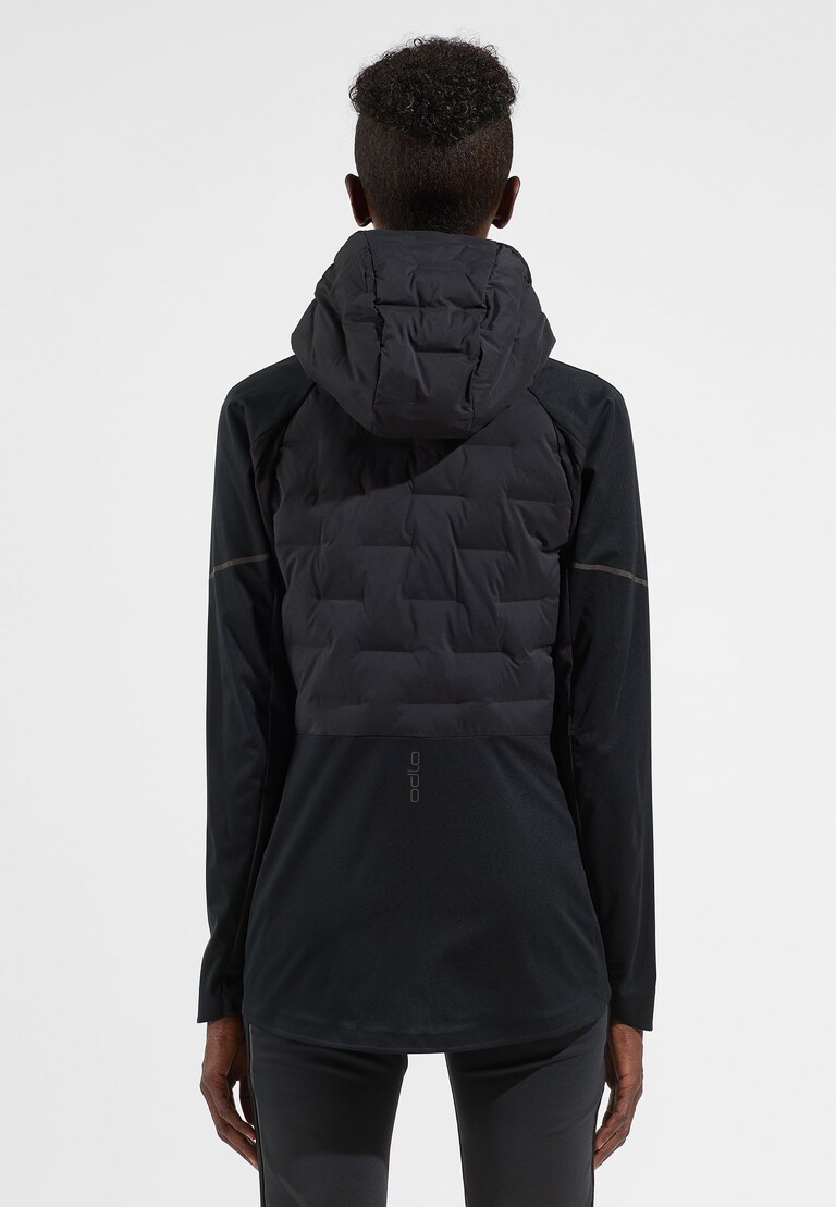 The Zeroweight Insulator running jacket
