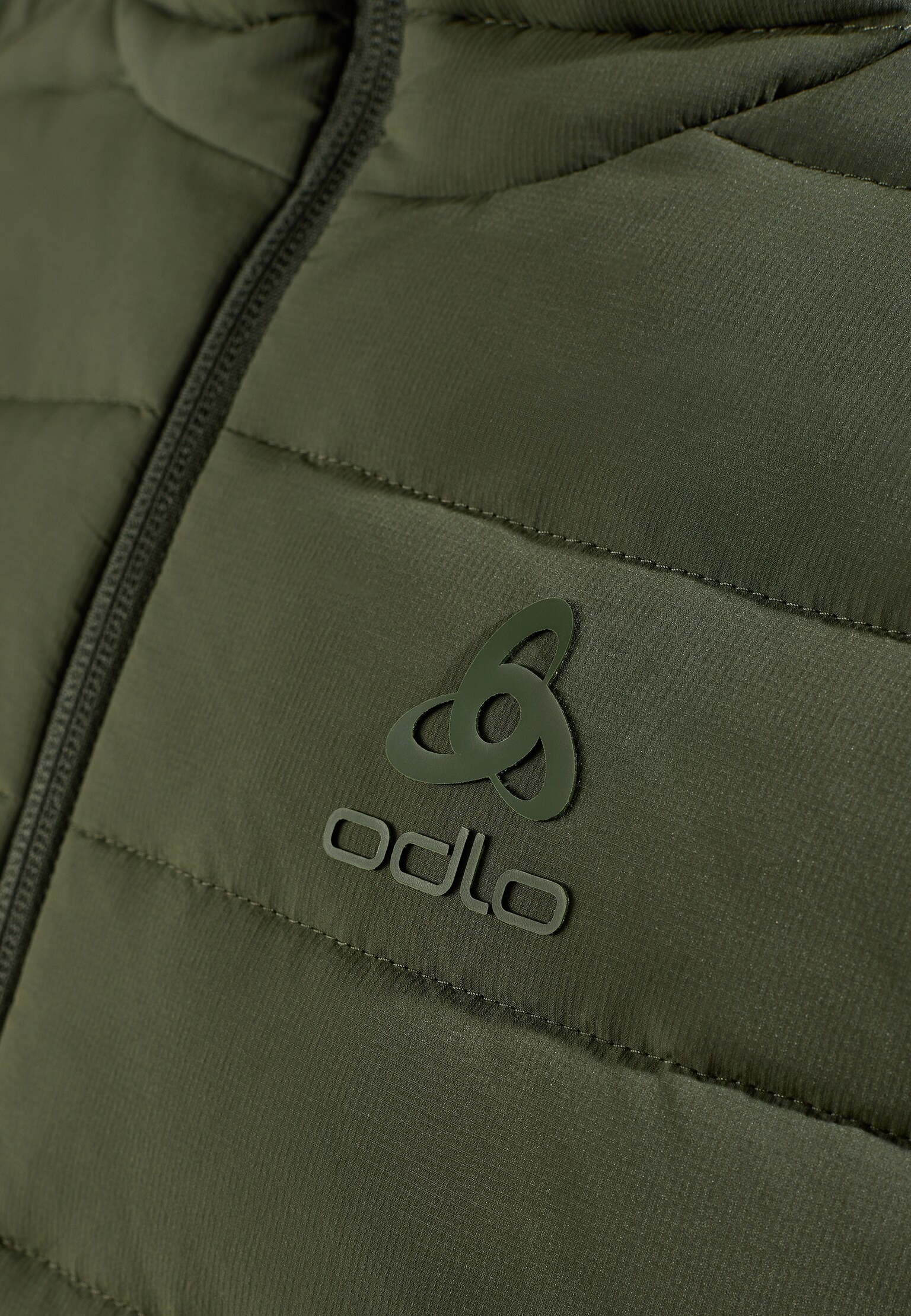 The Ascent S-Thermic mid insulation hooded jacket