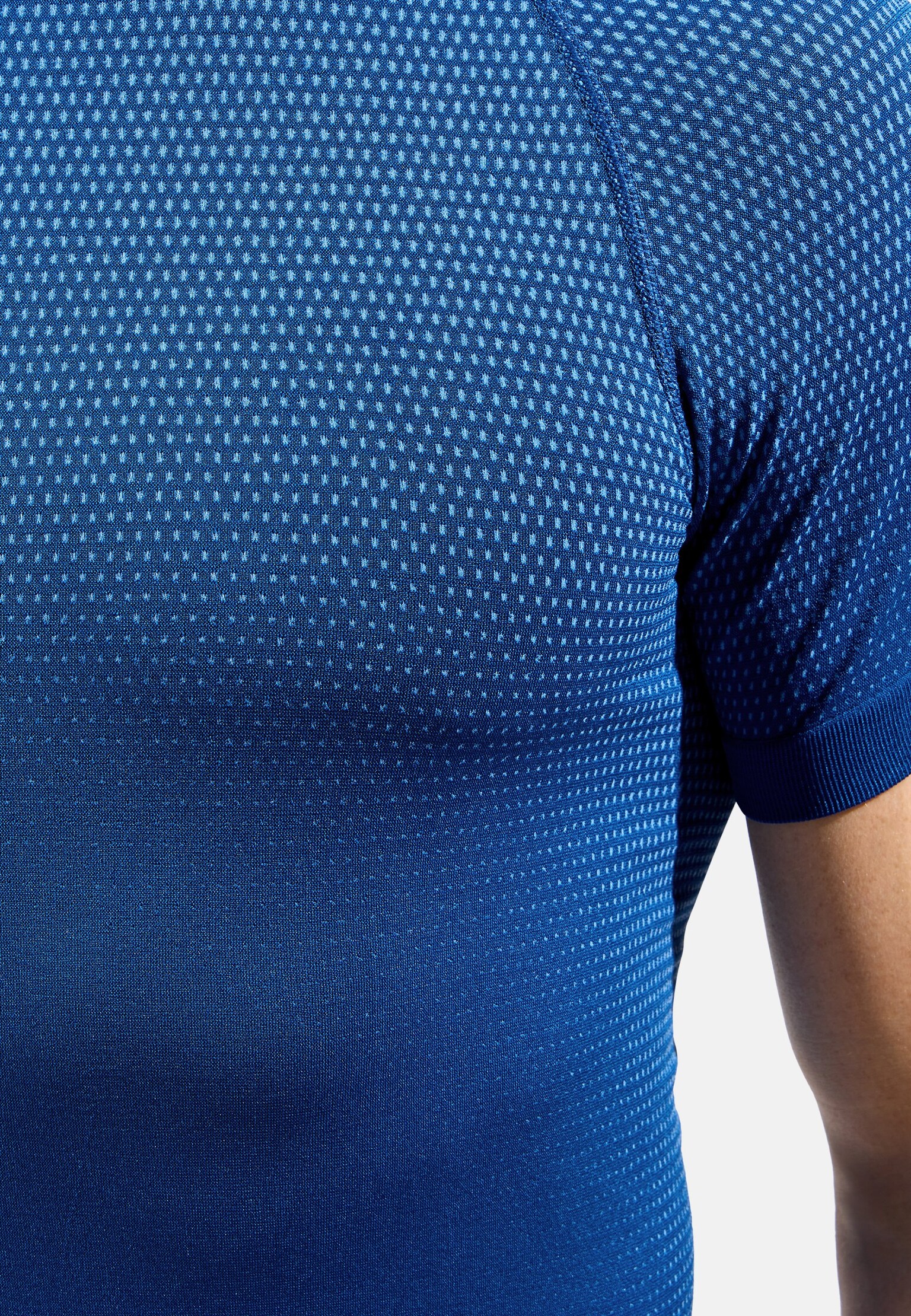 Performance Light Base Layer