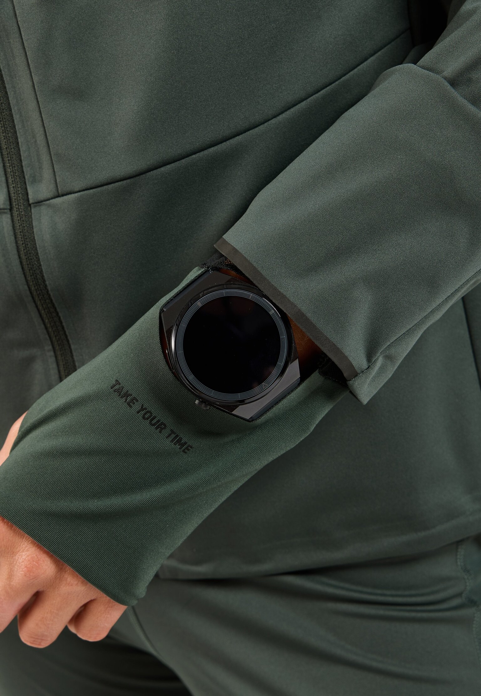 The Zeroweight Pro Warm reflective running jacket 2.0