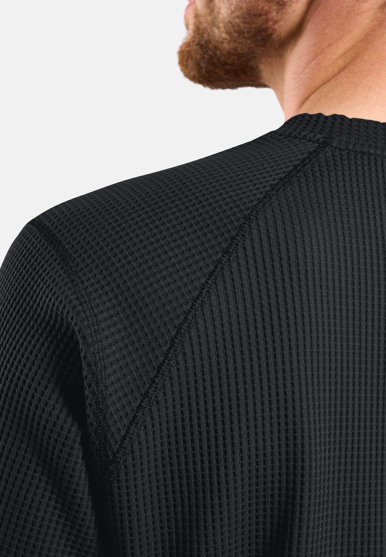 Cubic Multisport mid layer met ronde hals