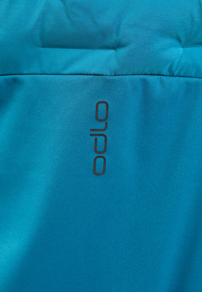 The Zeroweight Insulator running vest