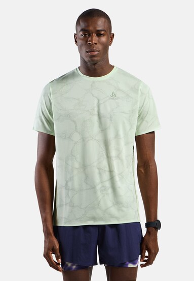 The Zeroweight engineered Chill-Tec running t-shirt