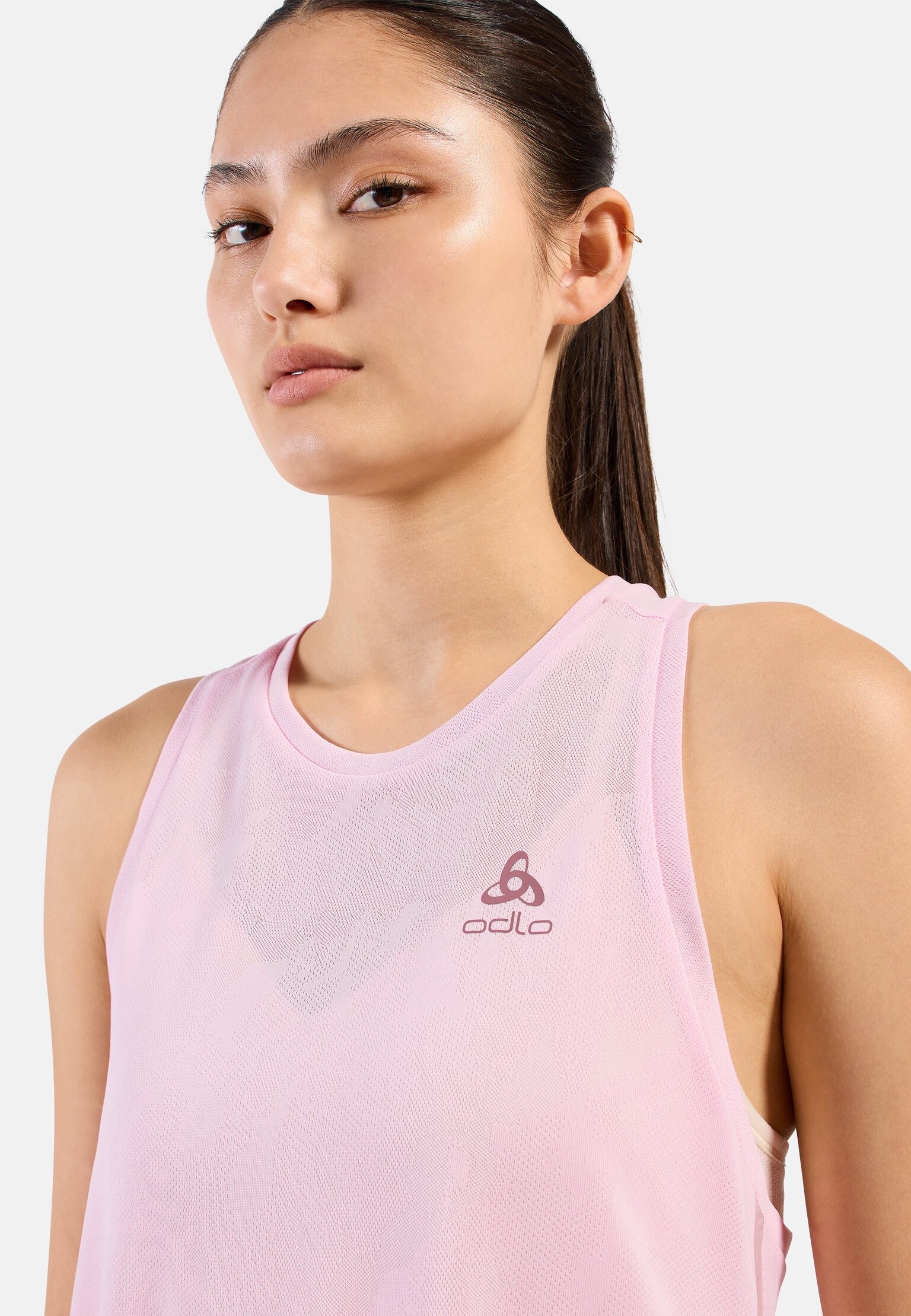 The Zeroweight Engineered Chill-Tec crew neck running tank