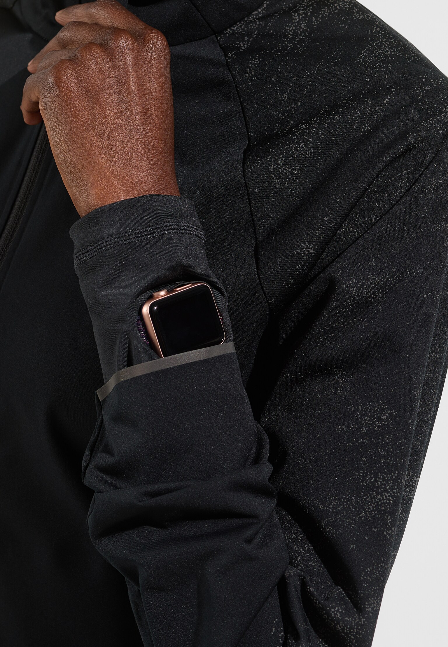 The Zeroweight Pro Warm reflective running jacket