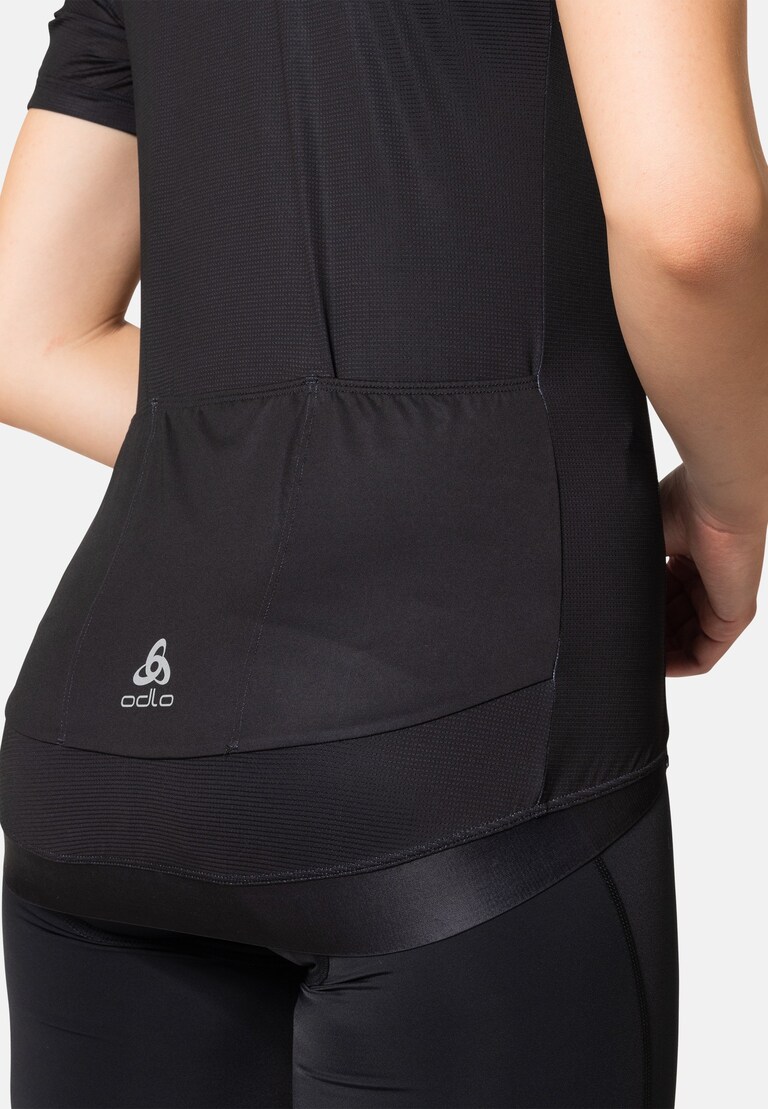 The Zeroweight Chill-Tec cycling jersey