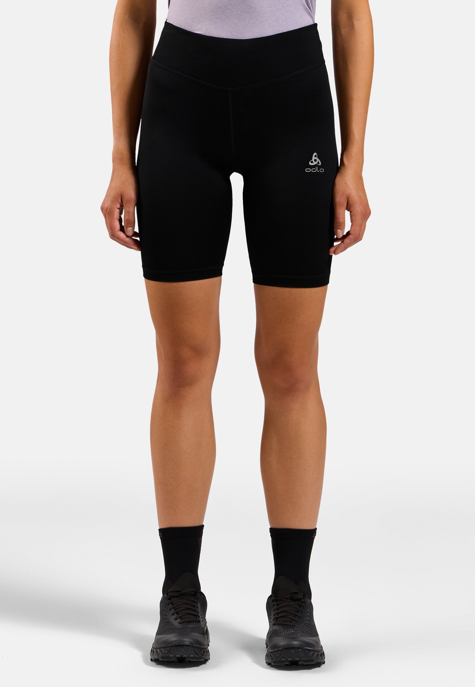 Essentials nauwsluitende short