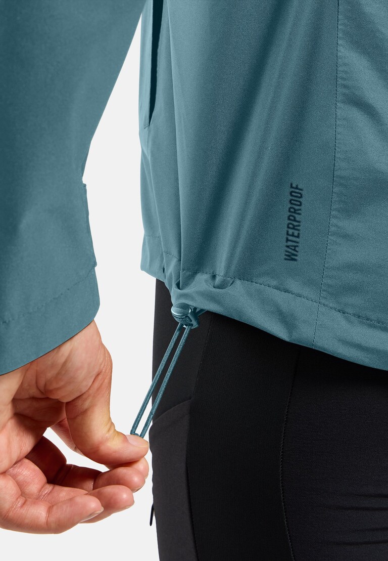 The women's Aegis 2.5L waterproof hardshell jacket