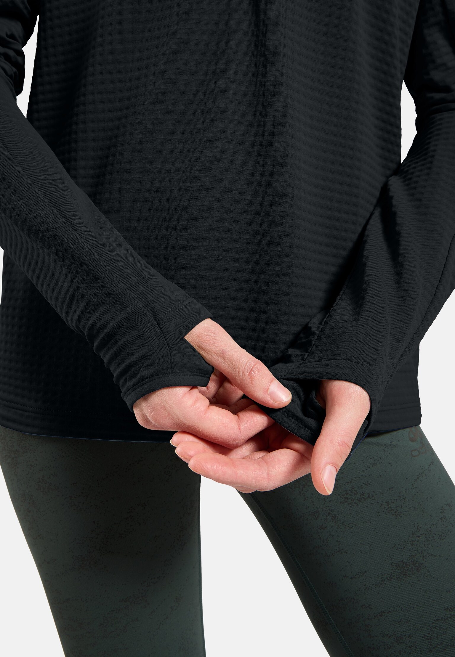The Essentials Thermal half-zip running mid layer