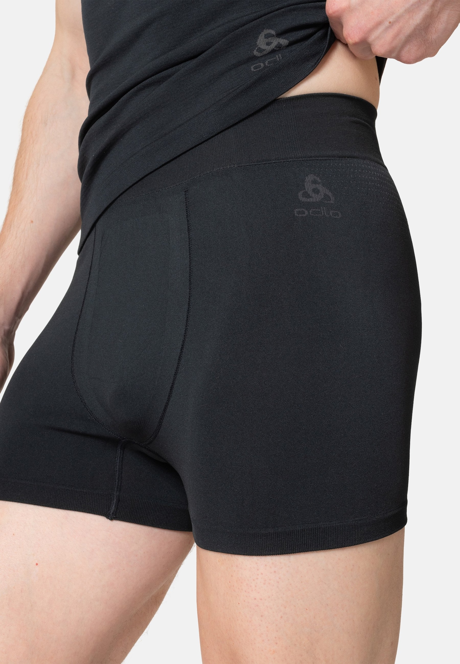 Performance Light Base Layer Singlet