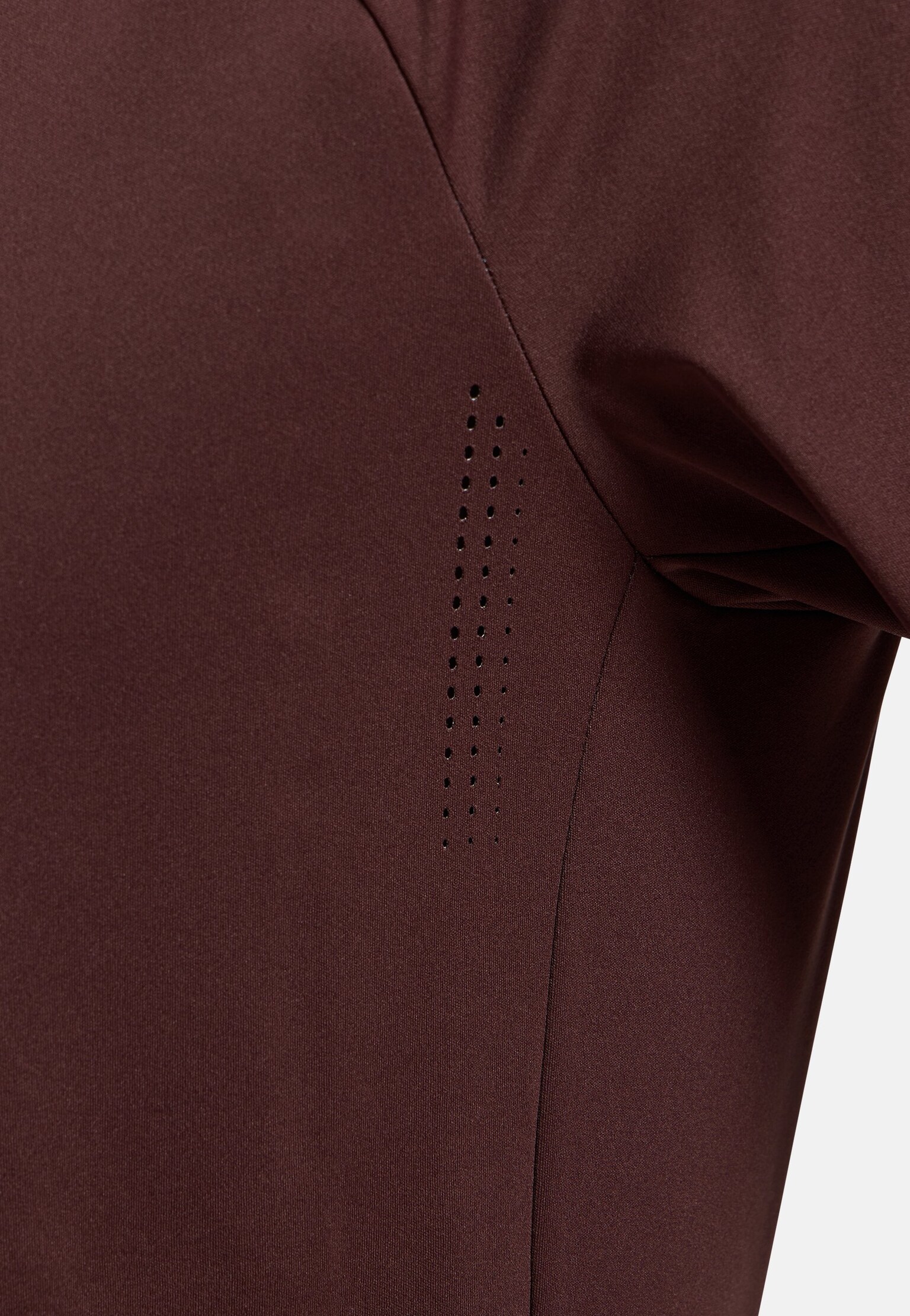 The Zeroweight Pro Warm running jacket 2.0