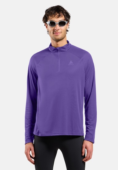 The men's Essentials half-zip running mid layer